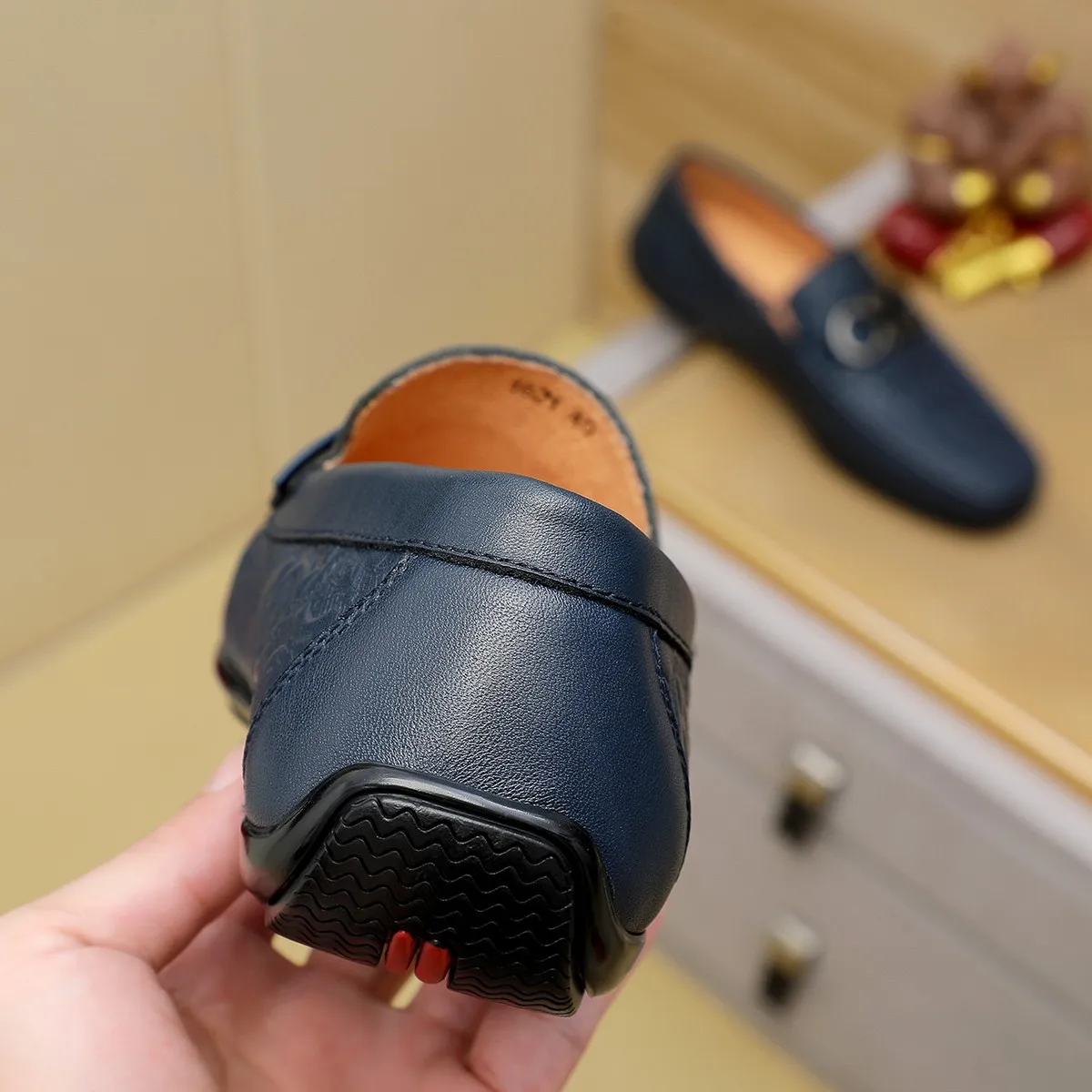 Men's shoes 💰360 🕷🕷【Ferragamo】Ferragamo Popular fashionable casual slip-on shoes🇨🇳Official website counter 1:1 production, original mold opening💯Good quality visible, imported high-end first-layer calfskin, luxurious pigskin lining🌿Very clear texture, high-quality waterproof, non-slip and wear-resistant outsole🎋High quality and low price, truly handmade🍓Color, code number 38-45